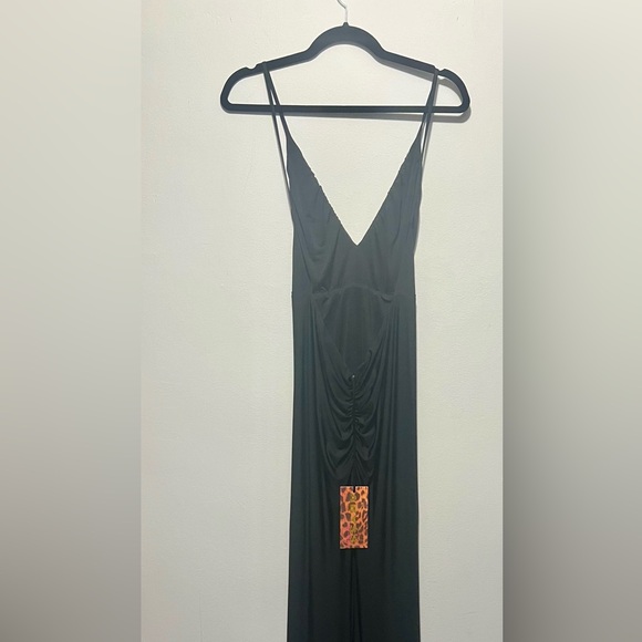 Black Formal Dress - Picture 6 of 7